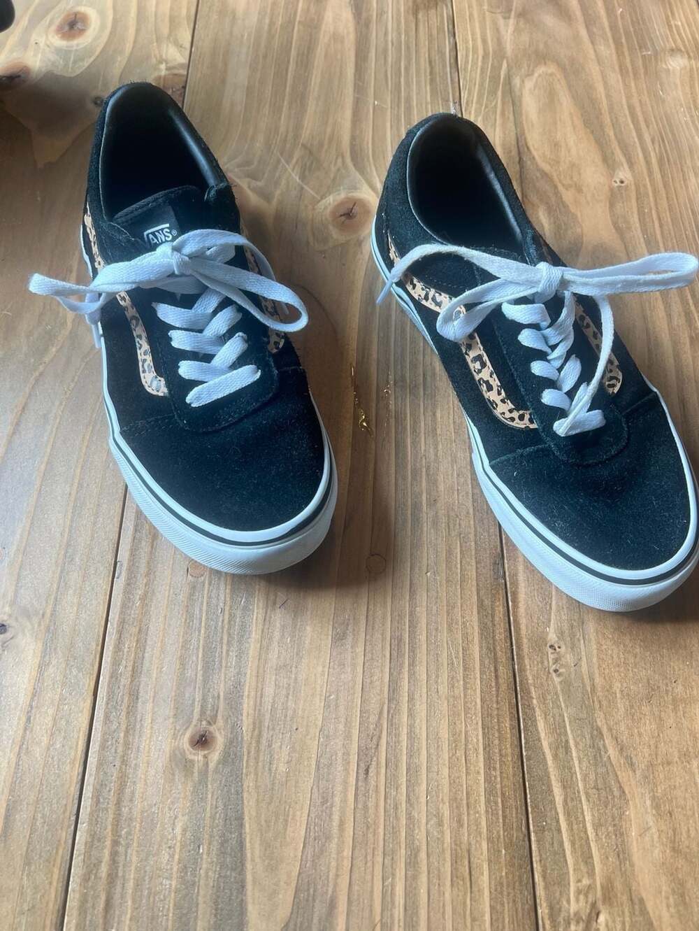 Vans Ward Suede Black Cheetah Print Low Top Sneakers Women’s 5.5